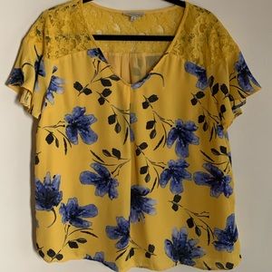 Stitch Fix Skies are Blue V-neck flutter sleeve lace top